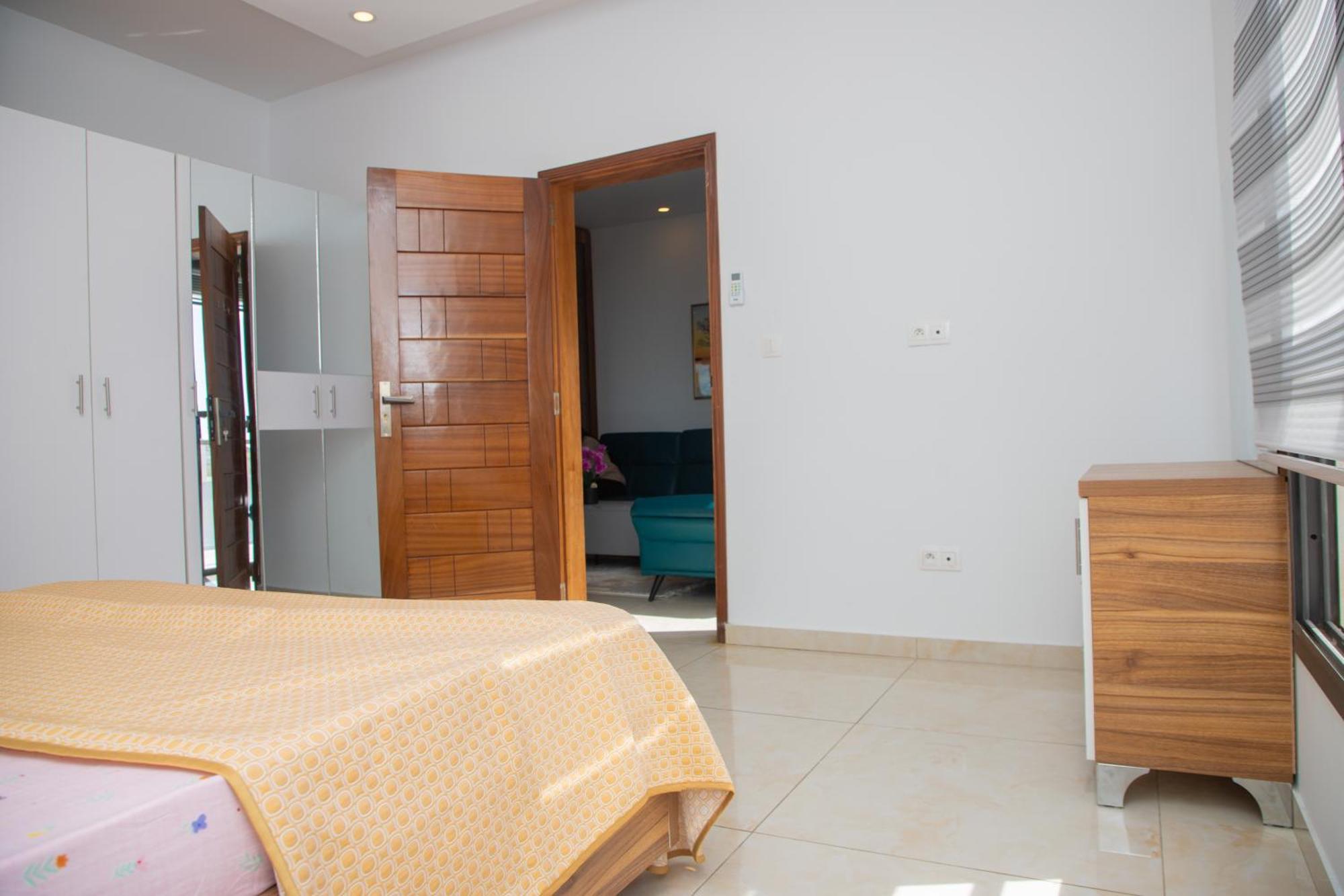 Residence Teranga Immo Luxe Residence Ndoumbe Sylla Dakar Exterior foto