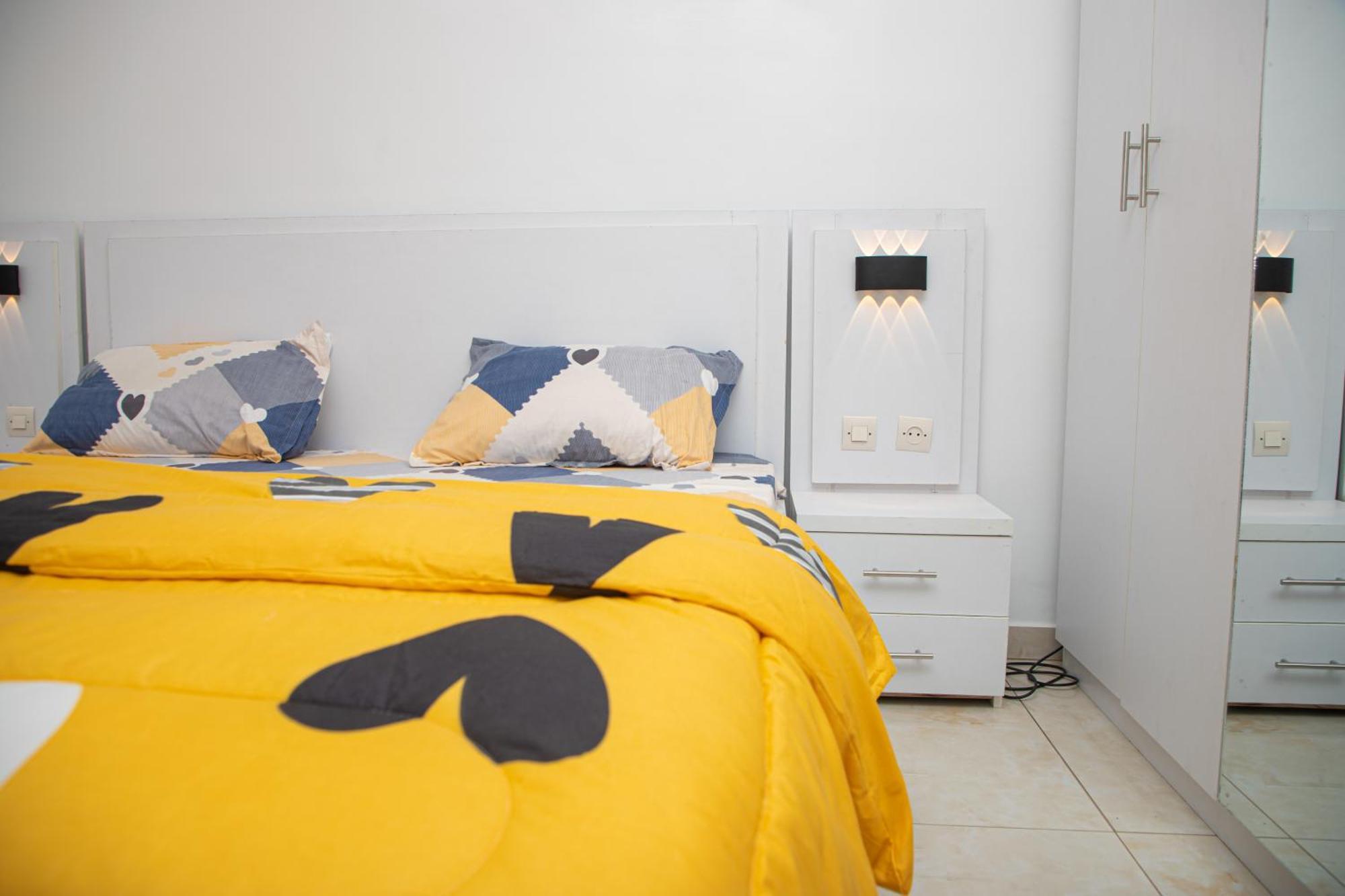 Residence Teranga Immo Luxe Residence Ndoumbe Sylla Dakar Exterior foto